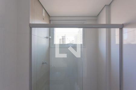 Apartamento à venda com 72m², 2 quartos e 2 vagas Apartamento à venda com 72m², 2 quartos e 2 vagasBanheiro da Suíte 1