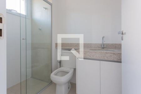 Apartamento à venda com 72m², 2 quartos e 2 vagas Apartamento à venda com 72m², 2 quartos e 2 vagasBanheiro da Suíte 2