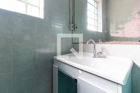 Casa para alugar com 110m², 3 quartos e 1 vagaBanheiro