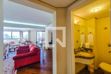 Apartamento à venda com 200m², 4 quartos e 3 vagashall