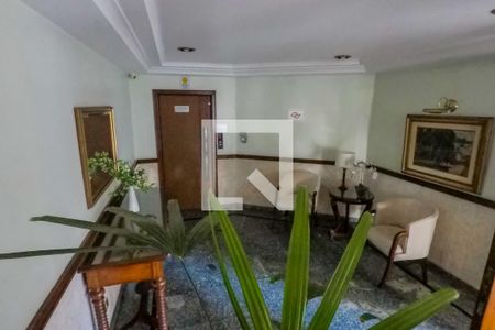 Apartamento à venda com 200m², 4 quartos e 3 vagasHall