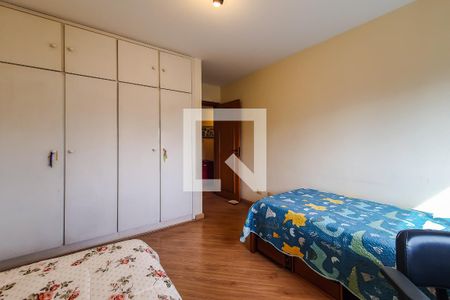 Apartamento à venda com 200m², 4 quartos e 3 vagasquarto 2