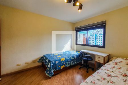 Apartamento à venda com 200m², 4 quartos e 3 vagasquarto 2