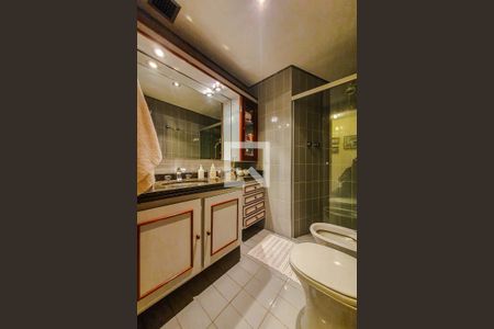 Apartamento à venda com 200m², 4 quartos e 3 vagasbanheiro