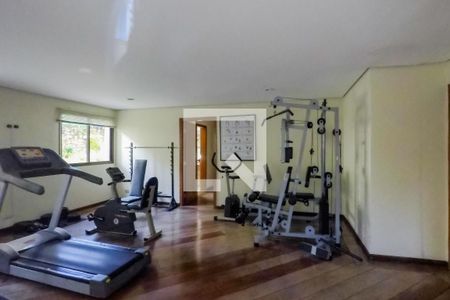 Apartamento à venda com 200m², 4 quartos e 3 vagasAcademia