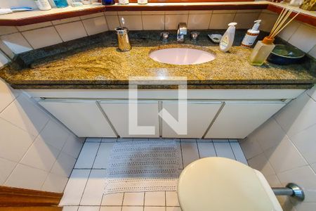 Apartamento à venda com 200m², 4 quartos e 3 vagasquarto 3 Suite