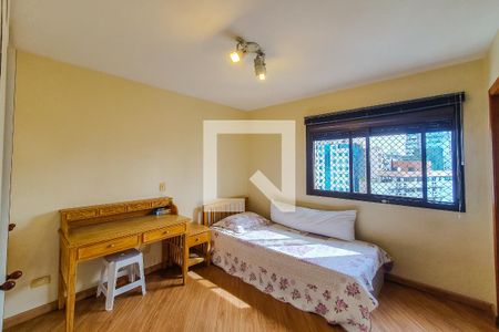 Apartamento à venda com 200m², 4 quartos e 3 vagasquarto 3 Suite