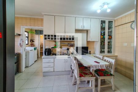 Apartamento à venda com 200m², 4 quartos e 3 vagascozinha