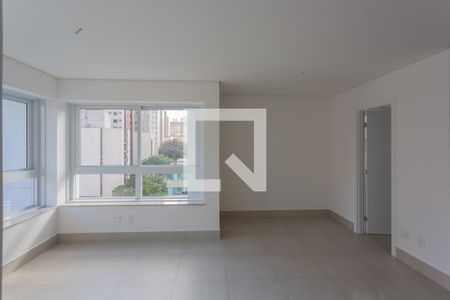 Sala/Quarto de apartamento à venda com 1 quarto, 46m² em Lourdes, Belo Horizonte