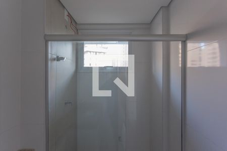 Apartamento à venda com 72m², 2 quartos e 2 vagasBanheiro da Suíte 1