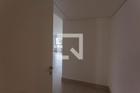 Entrada de apartamento à venda com 1 quarto, 49m² em Lourdes, Belo Horizonte