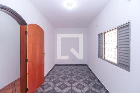 Casa à venda com 250m², 3 quartos e 1 vagaQuarto 2