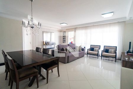 Sala de apartamento à venda com 2 quartos, 110m² em Vila Guarani (zona Sul), São Paulo