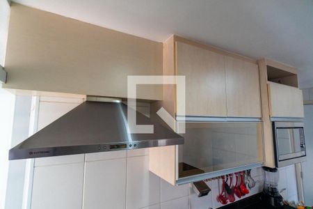 Apartamento à venda com 110m², 2 quartos e 2 vagasCozinha - Armários