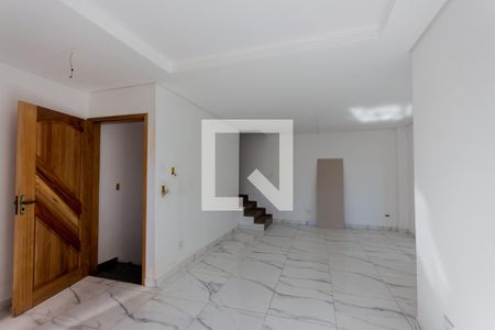 Casa à venda com 140m², 2 quartos e 4 vagasSala