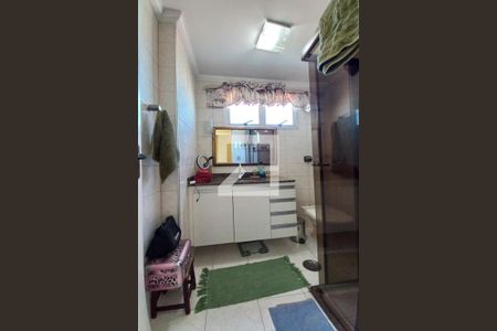 Apartamento à venda com 95m², 3 quartos e 2 vagas Apartamento à venda com 95m², 3 quartos e 2 vagasBanheiro da Suíte