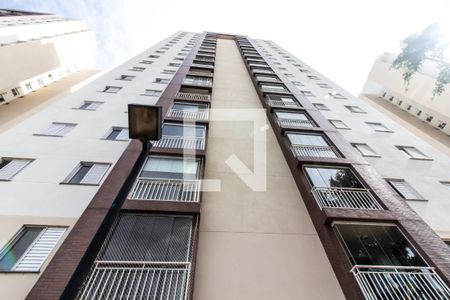 Fachada do bloco de apartamento para alugar com 2 quartos, 70m² em Jaguaré, São Paulo