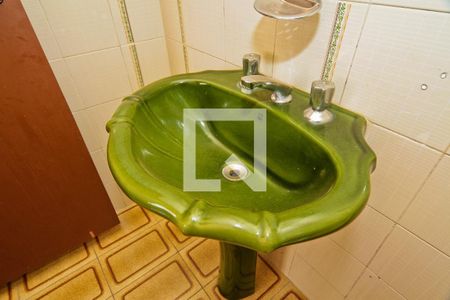 Casa para alugar com 500m², 3 quartos e 1 vaga Casa para alugar com 500m², 3 quartos e 1 vagaBanheiro da Suíte 2