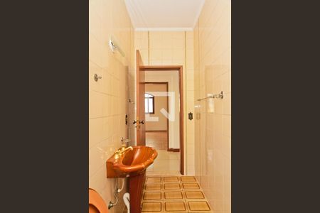 Casa para alugar com 500m², 3 quartos e 1 vaga Casa para alugar com 500m², 3 quartos e 1 vagaBanheiro