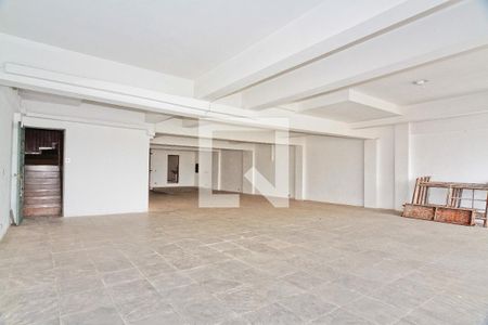 Casa para alugar com 500m², 3 quartos e 1 vaga Casa para alugar com 500m², 3 quartos e 1 vagaGaragem