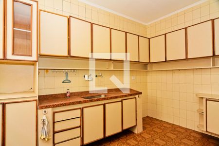 Casa para alugar com 500m², 3 quartos e 1 vaga Casa para alugar com 500m², 3 quartos e 1 vagaCozinha