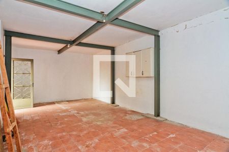 Casa para alugar com 500m², 3 quartos e 1 vaga Casa para alugar com 500m², 3 quartos e 1 vagaPorão