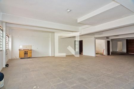 Casa para alugar com 500m², 3 quartos e 1 vaga Casa para alugar com 500m², 3 quartos e 1 vagaGaragem