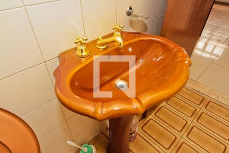 Casa para alugar com 500m², 3 quartos e 1 vaga Casa para alugar com 500m², 3 quartos e 1 vagaBanheiro