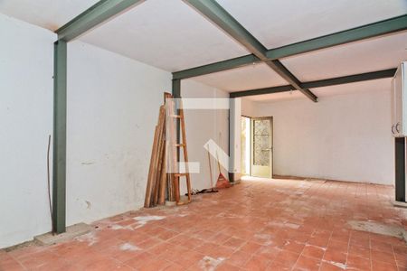 Casa para alugar com 500m², 3 quartos e 1 vaga Casa para alugar com 500m², 3 quartos e 1 vagaPorão