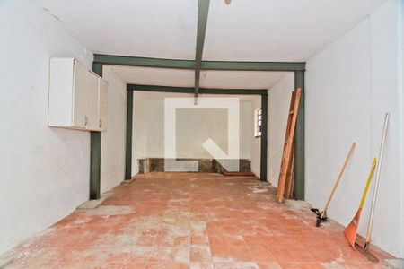 Casa para alugar com 500m², 3 quartos e 1 vaga Casa para alugar com 500m², 3 quartos e 1 vagaPorão