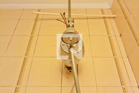 Casa para alugar com 500m², 3 quartos e 1 vaga Casa para alugar com 500m², 3 quartos e 1 vagaBanheiro da Suíte 2