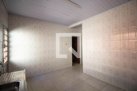 Casa à venda com 100m², 3 quartos e 2 vagas Casa à venda com 100m², 3 quartos e 2 vagasCozinha