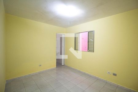 Casa à venda com 100m², 3 quartos e 2 vagas Casa à venda com 100m², 3 quartos e 2 vagasSuíte