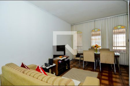 Sala de casa à venda com 3 quartos, 99m² em Vila Galvão, Guarulhos