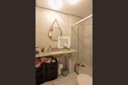 Apartamento à venda com 114m², 3 quartos e 2 vagasBanheiro Quarto 3 suíte