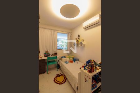 Apartamento à venda com 114m², 3 quartos e 2 vagasQuarto 1