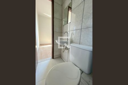 Banheiro da Suíte de apartamento à venda com 3 quartos, 62m² em Caiçaras, Belo Horizonte
