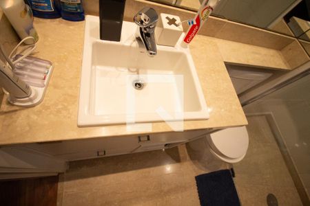 Apartamento à venda com 200m², 3 quartos e 4 vagasBanheiro da Suíte 1