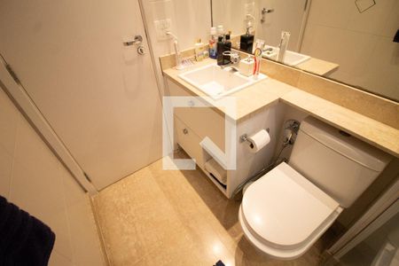 Apartamento à venda com 200m², 3 quartos e 4 vagasBanheiro da Suíte 1