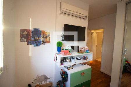 Apartamento à venda com 200m², 3 quartos e 4 vagasQuarto 2 - Suíte