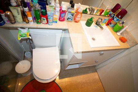 Apartamento à venda com 200m², 3 quartos e 4 vagasBanheiro da Suíte 2