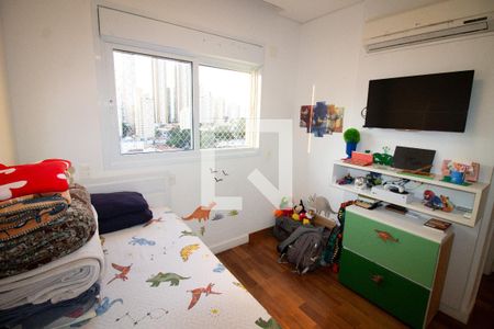 Apartamento à venda com 200m², 3 quartos e 4 vagasQuarto 2 - Suíte