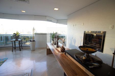 Apartamento à venda com 200m², 3 quartos e 4 vagasVaranda gourmet