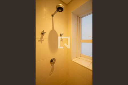 Apartamento à venda com 200m², 3 quartos e 4 vagasBanheiro da Suíte 1