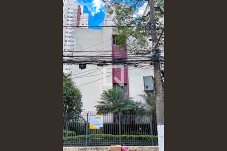 Apartamento para alugar com 52m², 1 quarto e sem vaga Apartamento para alugar com 52m², 1 quarto e sem vagaFachada