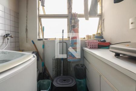 Apartamento à venda com 69m², 3 quartos e 1 vagaÁrea de Serviço 