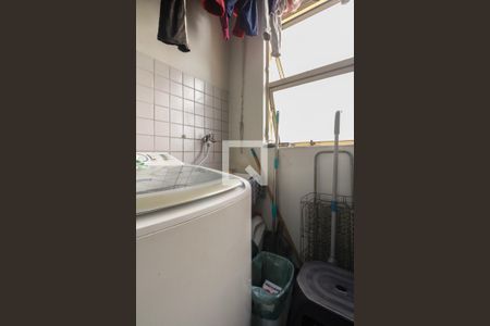 Apartamento à venda com 69m², 3 quartos e 1 vagaÁrea de Serviço 