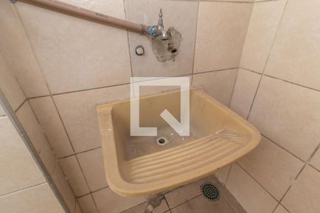 Casa à venda com 180m², 3 quartos e 1 vagaÁrea de Serviço