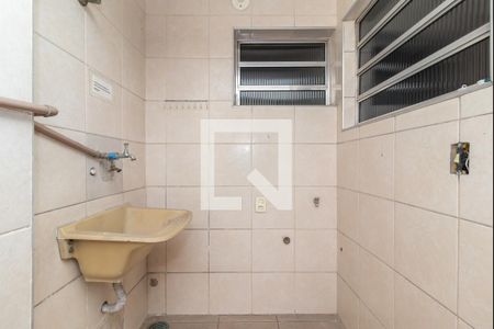 Casa à venda com 180m², 3 quartos e 1 vagaÁrea de Serviço