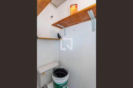 Apartamento à venda com 58m², 2 quartos e 1 vagaBanheiro de serviço